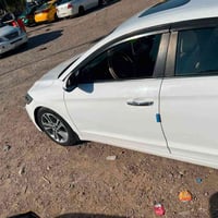 النترا 2019فول موصفات 1/1 نضافه  بارد بيها فقط بس بلجاملغ امامي بلمكان...