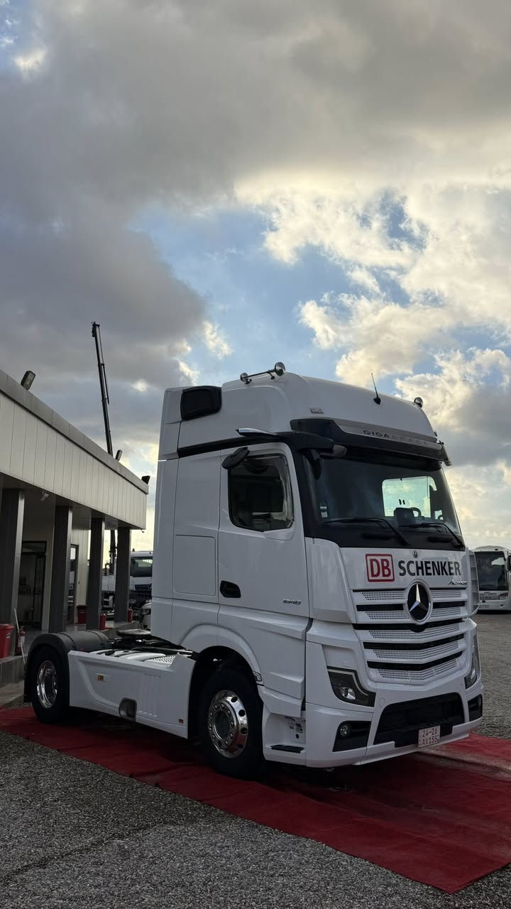 للبيع اكتروس MB5

موديل 2020 

حجم 1848 

فول مواصفات 

كاسحة
زعانف
سبايدرات
هورنات 
ثلاجة
رتايدر 
كاميرا
حساس
داخل ديوان 
طخم ويل كروم 
ليزر سقف
علامة ضوئية
استيرن كهرباء 
لايت عدسة 
بك لايت ليزر 
غسالة لايت 
دبل تانكي

السيارة بحالة الوكالة 

العنوان : اربيل / قوش تبه (معرض نخشاو2)

السعر 60.000$ قابل للتفاوض


**إذا كنت صاحب هذا الإعلان وتريد حذفه لأي سبب، رجاءا أرسل رسالة إلى الدعم الفني**