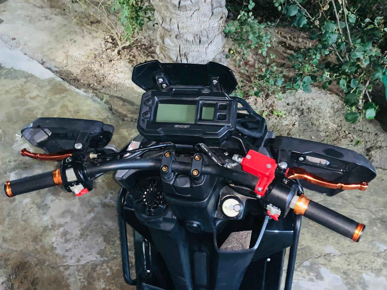 سلام عليكم  دراجة للبيع  GHOST TANK گوست تنگ موديل 2025 حجم المحرك 150 دراجة جديدة صار شهرين من مشترية + السعر 950 العنوان كربلاء الحسينية***********
