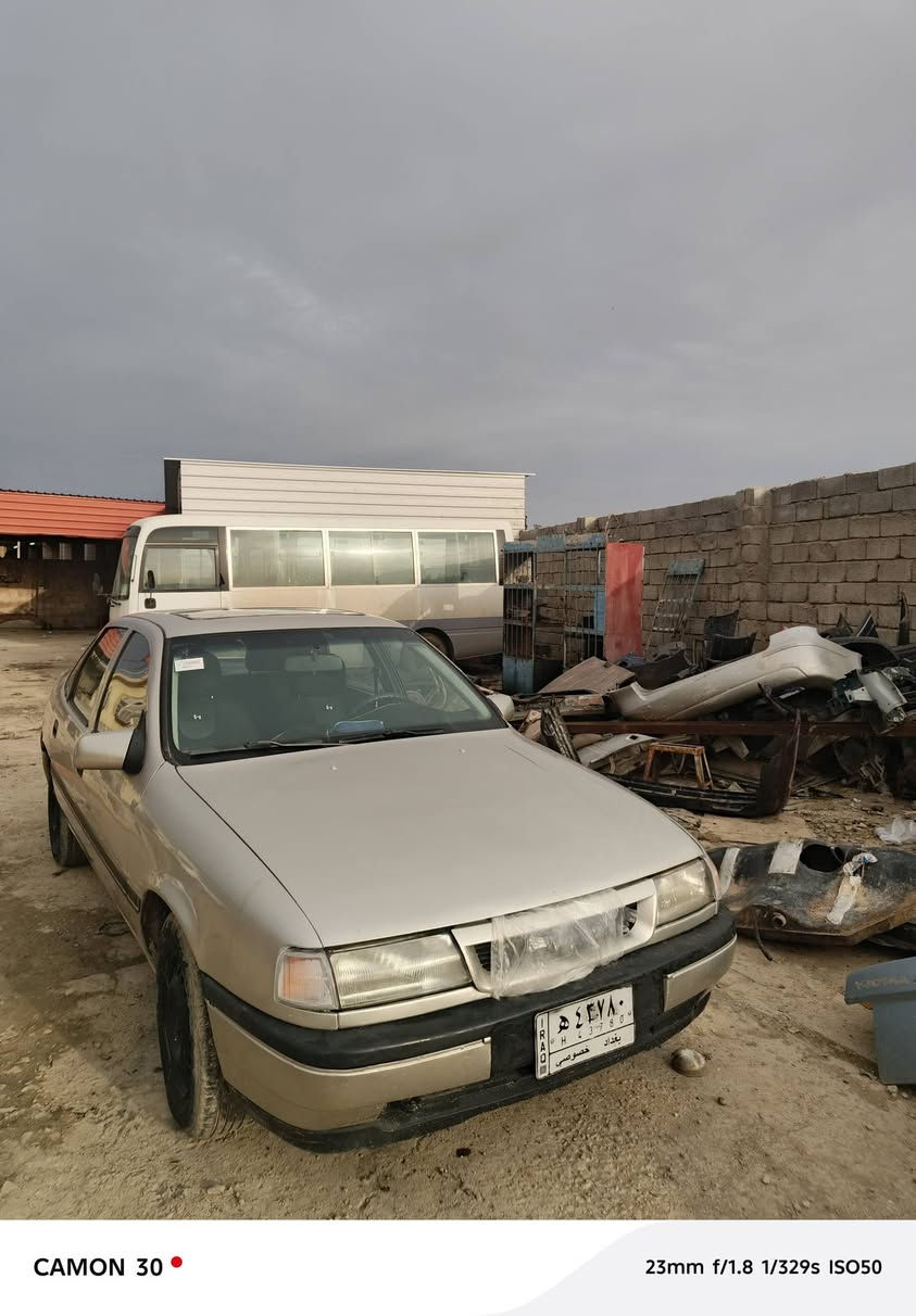 للبيع اوبل فكترا كير عادي رقم بغداد مشروع وطني كابون بنزين بيها يعني يتحول بل موصل ما عندك اي شيء بل بغداد موديل 1991 *********** و حجم 18 صبغ عام
