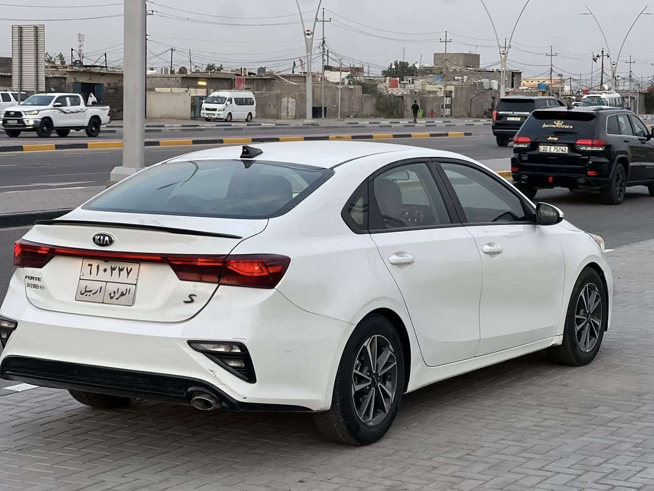 السلام عليكم كيا فورتي للبيع موديل 2019وارد امريكي بدون حادث صبغ جاملغ امامي فقط رقم اربيل سنويه منتهيه بسم شركه مواصفات تحكم ستيرن مثبت سرعه مثبت مسار لدنهاري منضومه كامله زنون نضام سبورت ايكو حساسات اماميه خلفيه يعني نص فول :مكينه 2000دوش كير حداديه تبريد كله جديد تخم تاير جديد ويل كب السياره ماناقصها اي شي السعر 130وبيها مجال العنوان البصره ابو الخصيب الاستفسار ***********
