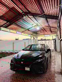 للبيع كامري موديل24  فول مواصفات xse عده الفتحه ضرر 4قطع بدون دواخل من...