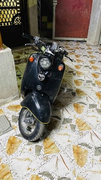 دراجه عبد الحليم نضيفه كلشي ما بيه 325وبيهه مجال رقم 07781779008