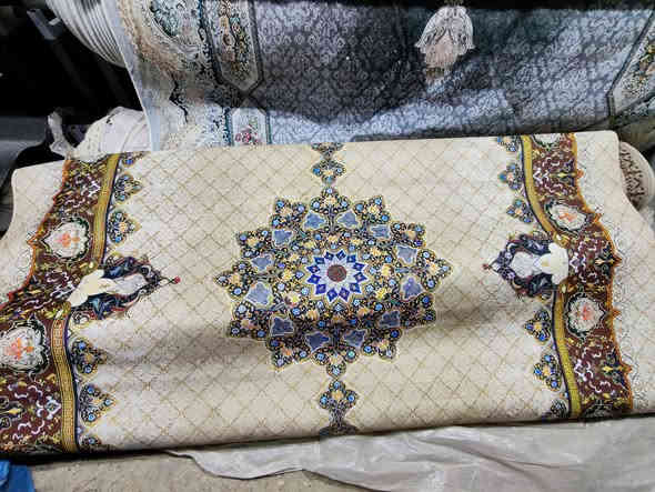 #عرض_خاص #عرض_خاص 
🛑 رول 3d  العرض 3 متر
صار بسعر        2500            🇮🇶🇮🇶💵💵💵 
♥️ كلاودي رول العرض 3 متر صار ب4000 دينار  
التوصيل 🎈 مجاني 🎈 داخل ناحية العباسية  🚚
يوجد توصيل كافة محافظات العراق 
للحجز : يرجى ارسال رقم هاتف و عنوانكم كامل 
للحجز والاستفسار مراسلة الرقم وات ساب 
*********** 
العنوان النجف الاشرف - ناحيه العباسية - الشارع المؤدي لمأكولات ضمير  نهايتة على الجانب الايسر -قرب روضة الياسمين
