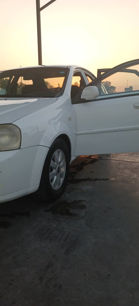 سلام عليكم دايو لاسيتي اربيل دولي تحويل او وكاله بدون ضربه اوصبغ حداديه تايرات تمام تبريد تدفئه كير اوتو تمام لايت زنون تخم تاير باتري جديد غرفه جلد بلاد ومغلفه تغليف كلش حلو مكينه بداية تبخير سياره حلوه مكاني بغداد والشرعي ايضا 68وبيهه مجال شرحت كلشي حتى ماتسألني شبيهه للتواصل ***********
