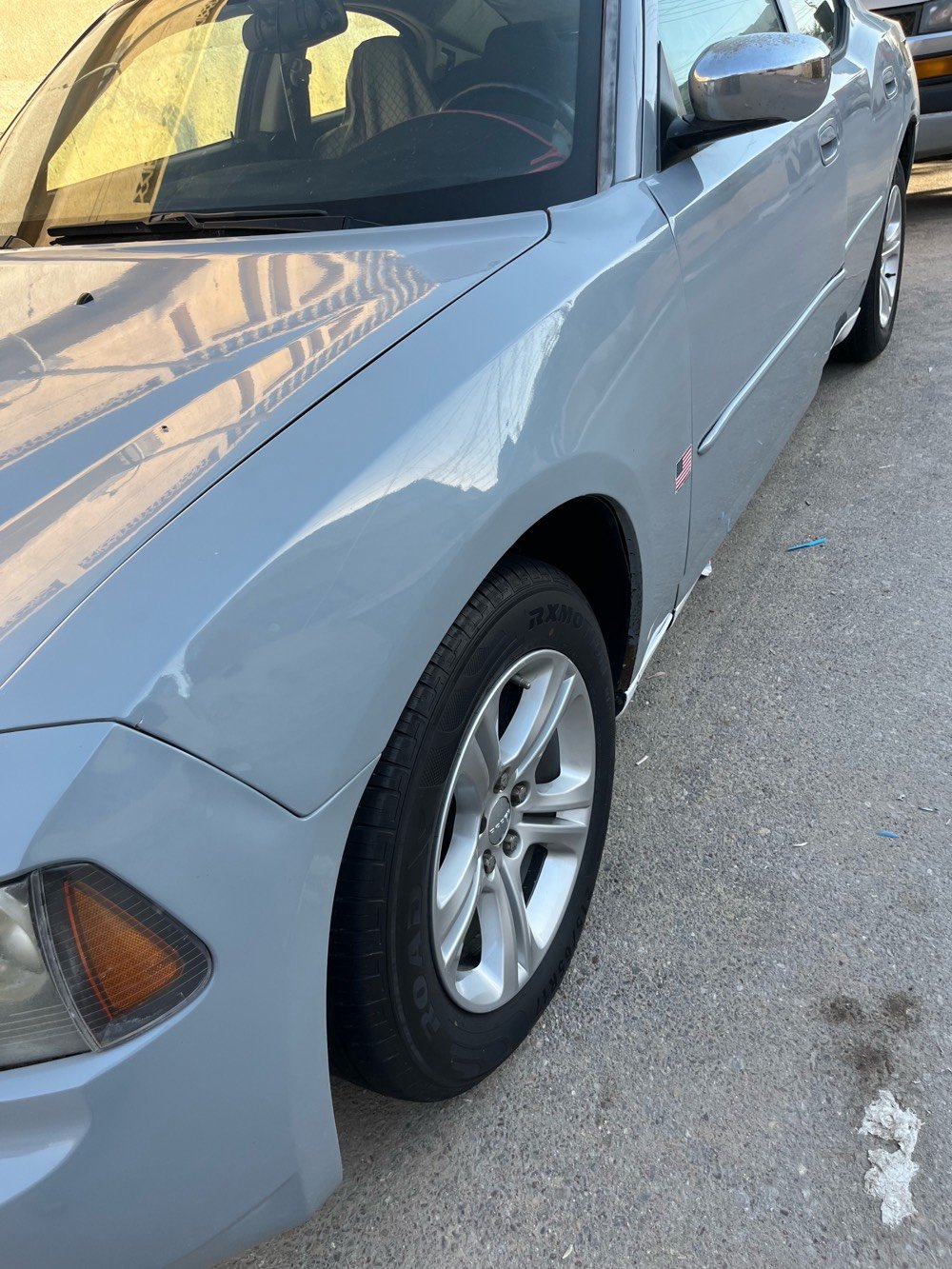 جارجر عشره  تغير لون. بصره بسمي رقم دولي  محرك كير مكفول.   بصره الزبير 