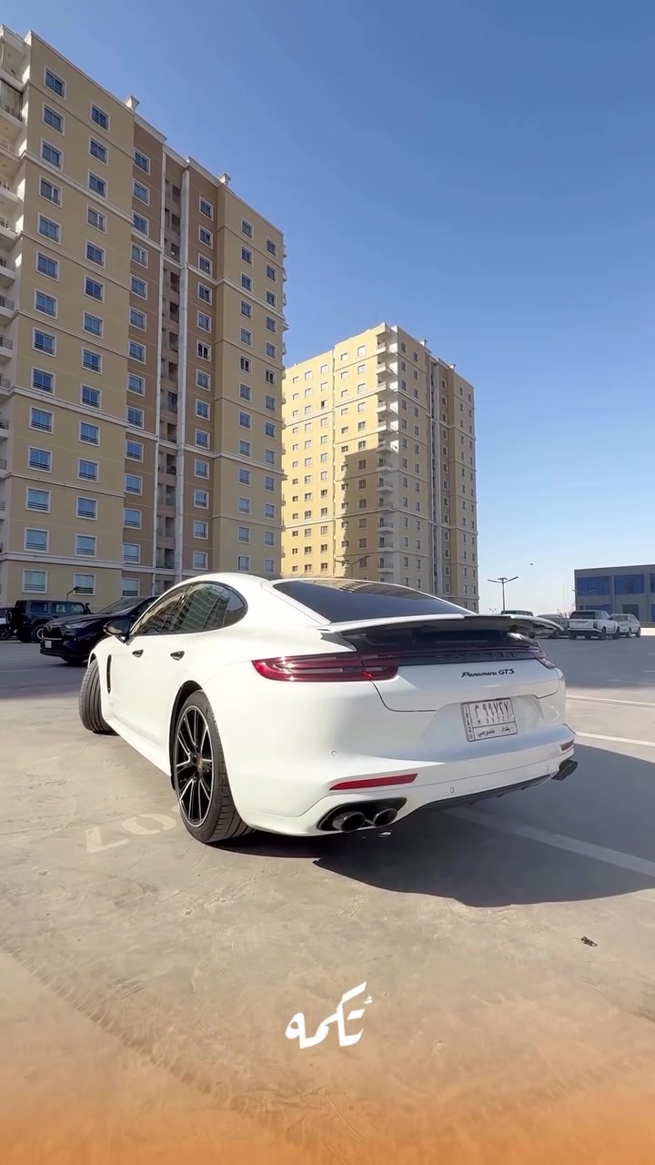 ⁨	سيارة تُكمه رقم “279” 🧡

للبيع :
PORCHE PANEMERA 4s
وارد امريكي - 2018 - 50,000 mi

السعر : 
77,000$ قابل للتفاوض !

 : ارقام مالك السيارة 
***********

ملاحظة : يتحمل تُكمه مسؤولية ما تم طرحه فقط ❗️
لعرض سيارتك للبيع في تُكمه 🧡
تواصل معنا عبر الرقم :
0787-444-2024
أو
أملئئ الفورم المُثبت بالبايو ليتم الحجز مباشرة 📝

بدوسة دُكمه ، يوصلك تُكمه 🧡
#للبيع #سيارات #تكمه⁩
