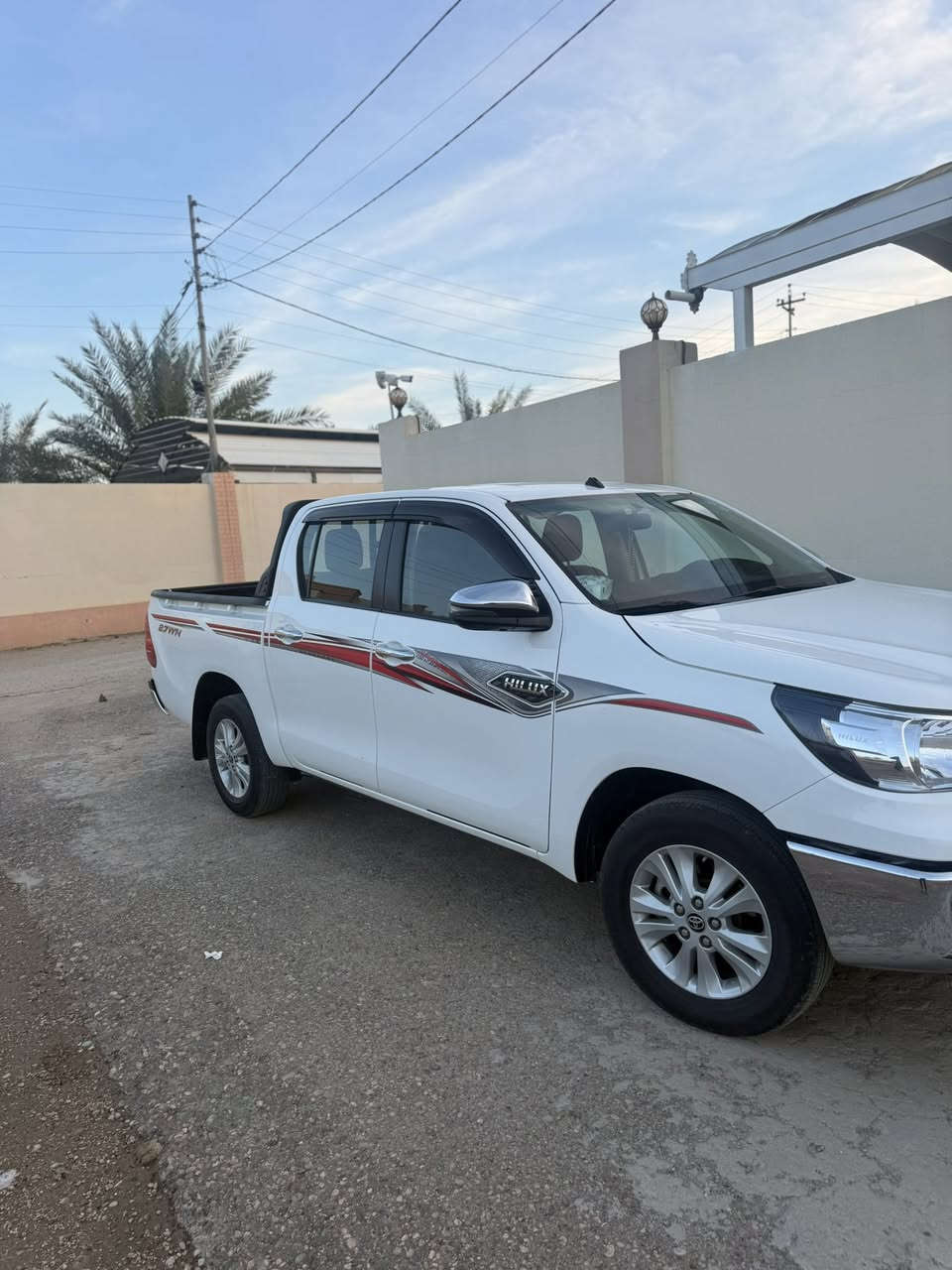 شركه ساز موديل ٢٠٢٤ ماشيه ٧٤ الف بسمي أربيل مكفول مكان سياره رمادي البوفهد سعر المطلوب ٢٨٨ ورقه بيه مجال حك جيه رقم الهاتف *********** ***********
