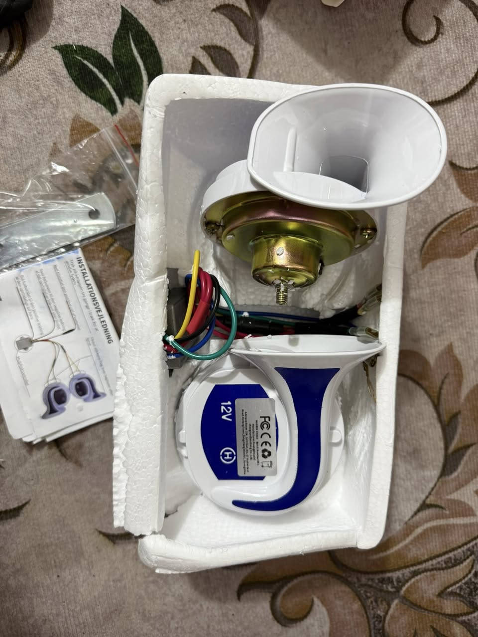 قطعة جديدة لوك سعرها ٢٥ الف توصيل موجود
مكاني بغداد العبيدي


**إذا كنت صاحب هذا الإعلان وتريد حذفه لأي سبب، رجاءا أرسل رسالة إلى الدعم الفني**