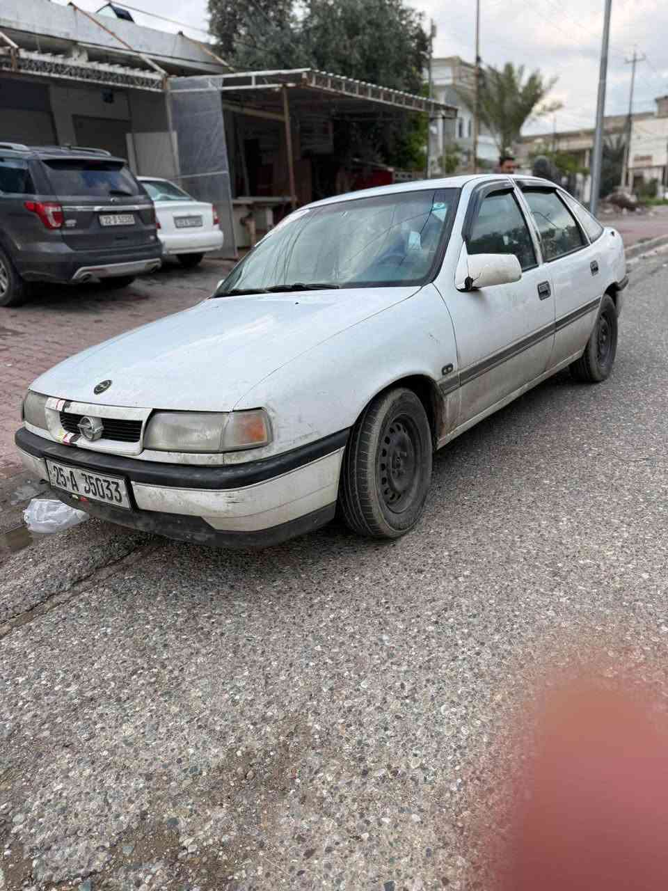 اوبل فكتره حجم 20 
موديل 90 
سنويه لحد 2027 دفتر بانزين موجود 
كير اوتو شرط التحويل رقم جديد سياره كامله مناقصها شي سعر 40 وبي مجال قليل المكان كركوك 
للاتصال *********** كركوك, العراق
