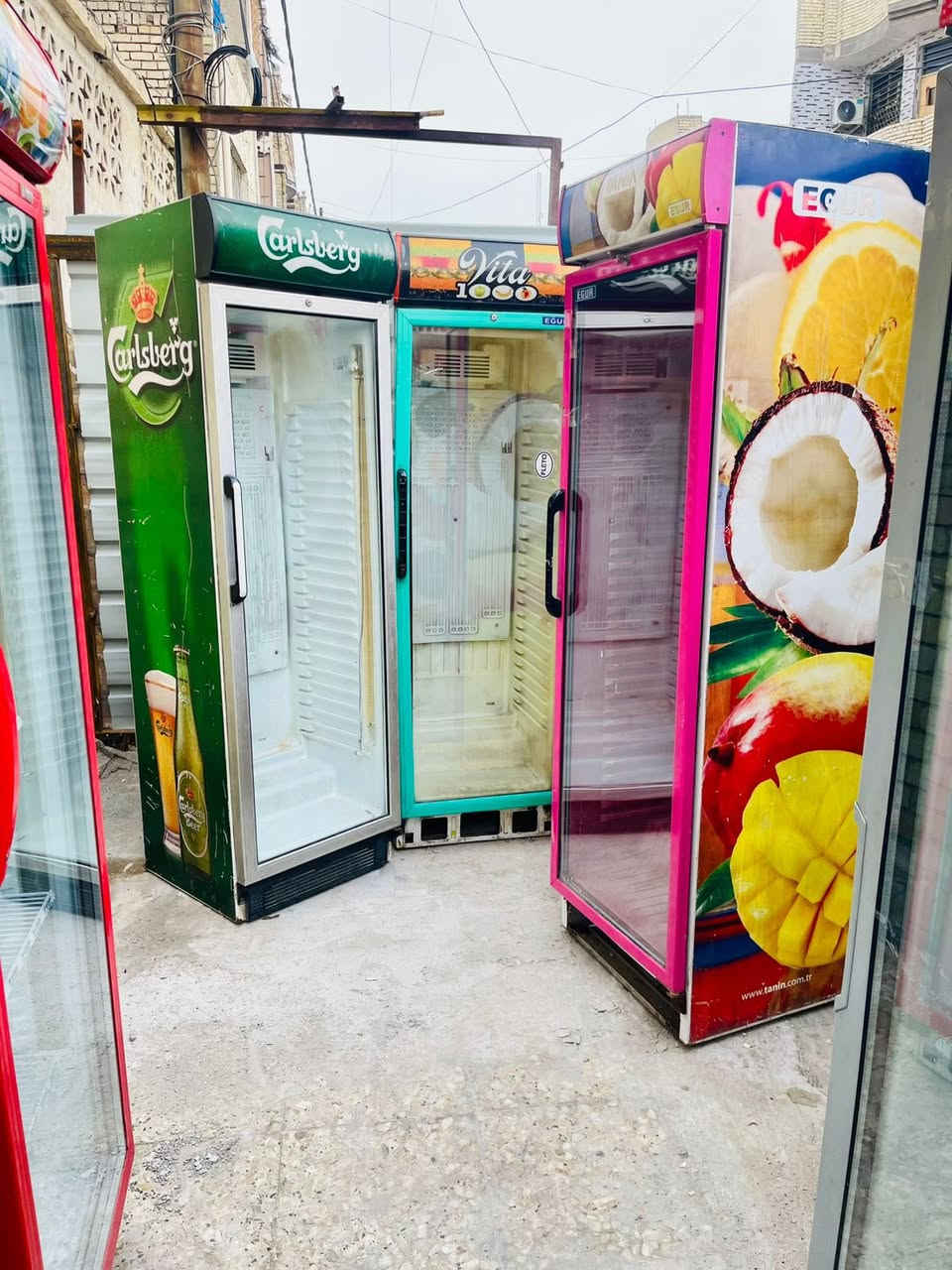 عارضات ايكور تركي الاصلي تبريد وتجميد فول بشرط الضمان شراي يتصل *********** مكاني بغداد وتوصيل موجود
