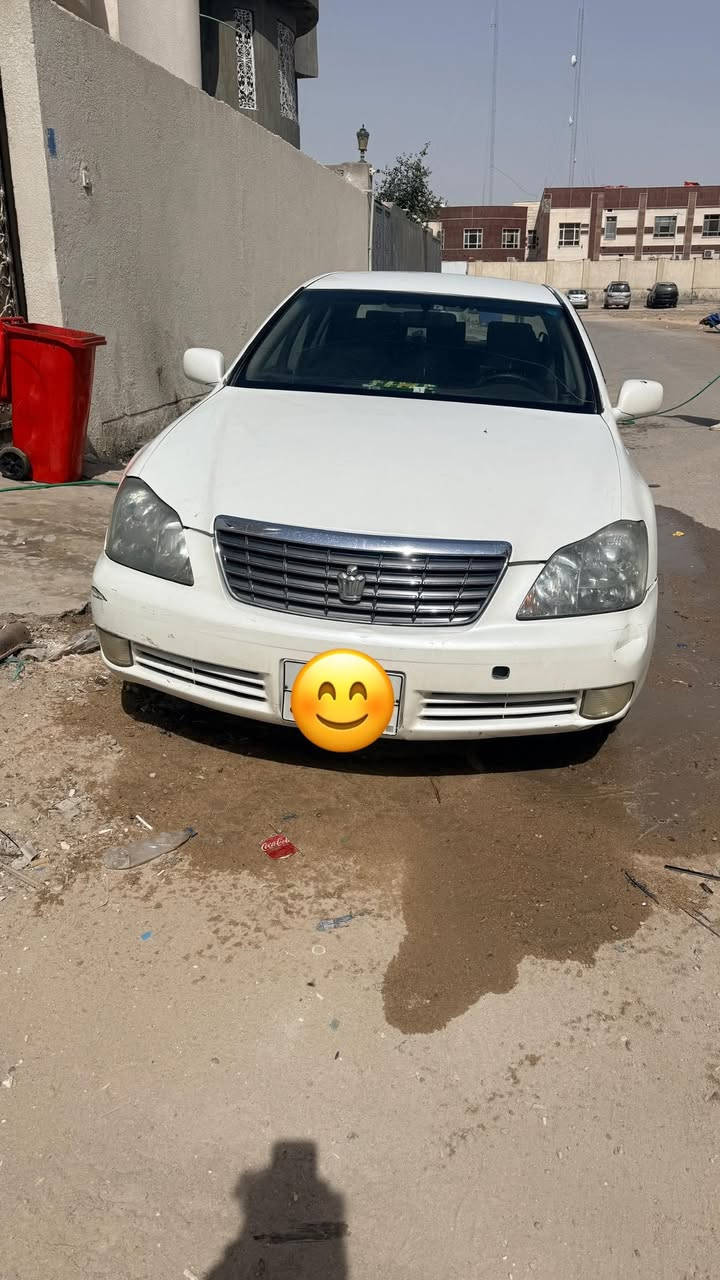 شاهينه أدوات  للبيع بيهه كصه
السياره جديده بمعنه الكلمه 
والتسجيل نفتح وسعرهه بلاش 
تبريد ثلج حداديه خير من الله دواخل جديده كارتون 
السعر 40 ورقه وبيهه مجال حك الجيه 
***********
مكاني البصره
