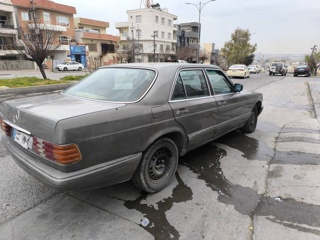 مارسیدس ڕیئاسی گێرو مەکینە ئەڕنەب ۳ هەزار ئاڕمی پلاستیکی سلێمانی بەشەرتی ئەوەلیات
کارەبایی کامل مەزبووتە وە گێچەکانی ئیش ئەکا
نرخی ۲۰ وەرەقەو معامەلەیەکی کەم.

*********** السليمانية, العراق
