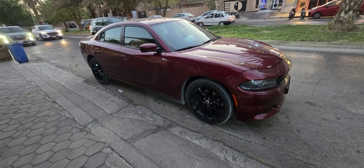 السلام عليكم جارجر للبيع مديل 2020 sxt plays حادث فقط بارد بالجاملغ بدون صبغ جاهزه من كلشي كشنات جلد
ماشيه 70ml رقم بغداد بسمي المكان كربلاء 
السعر 238 
***********
***********
مكلف بالنشر فقط اتصال
