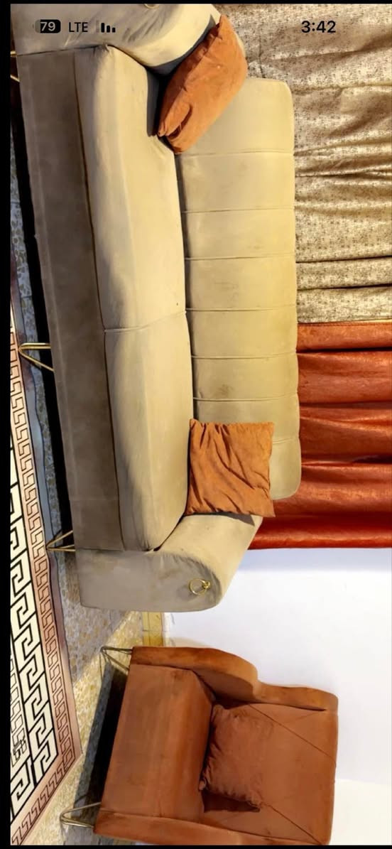 للبيع تخم 7مقاعد مستعجل ع بيعه سعر 165. وبيه مجال عنوان بغداد البنوك


**إذا كنت صاحب هذا الإعلان وتريد حذفه لأي سبب، رجاءا أرسل رسالة إلى الدعم الفني**