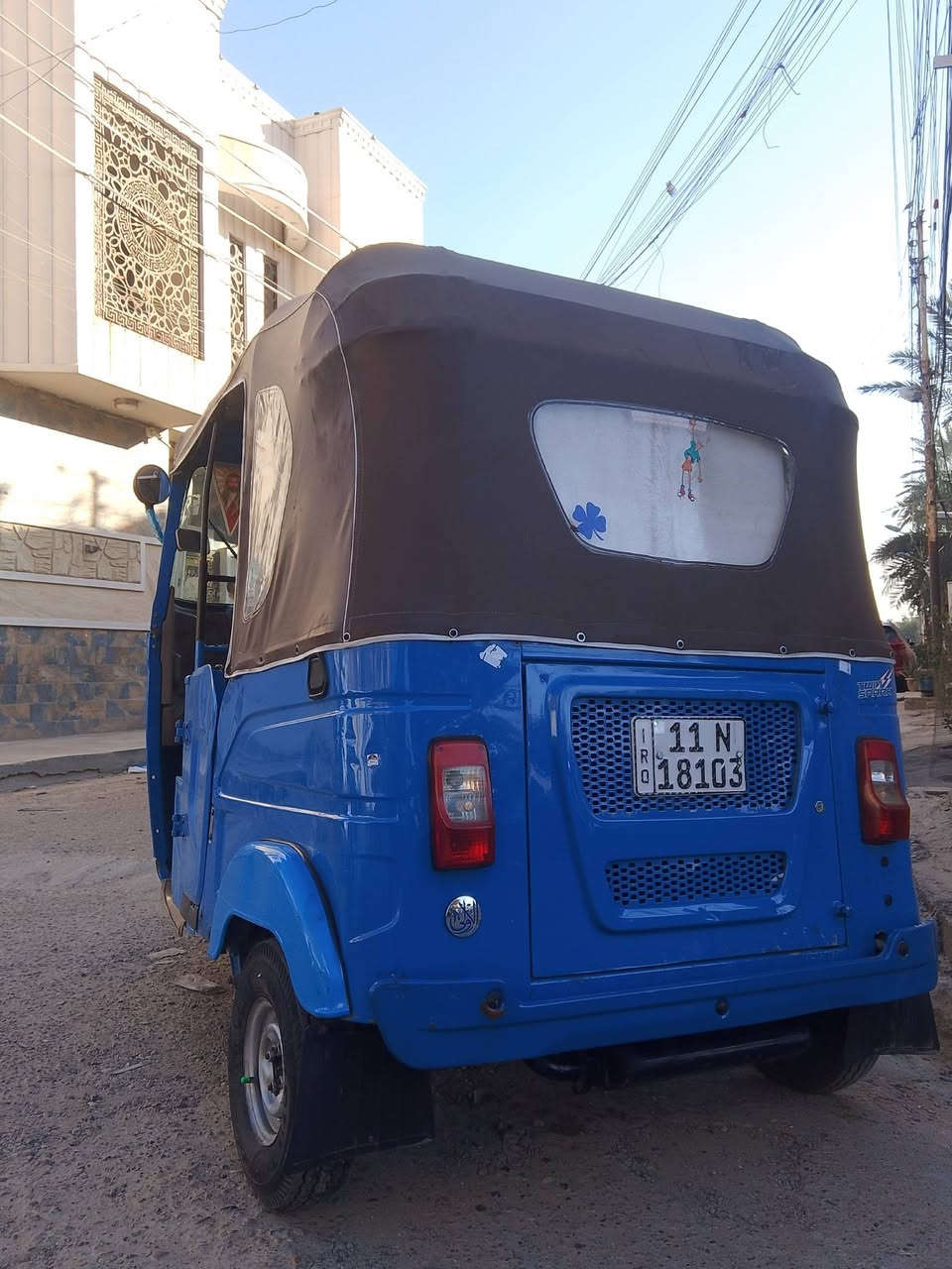 سلام عليكم تكتك للبيع 2022الشهر12 كفاله عامه بس بيه شخطين بل لغد بس السعر 9/5. ***********
