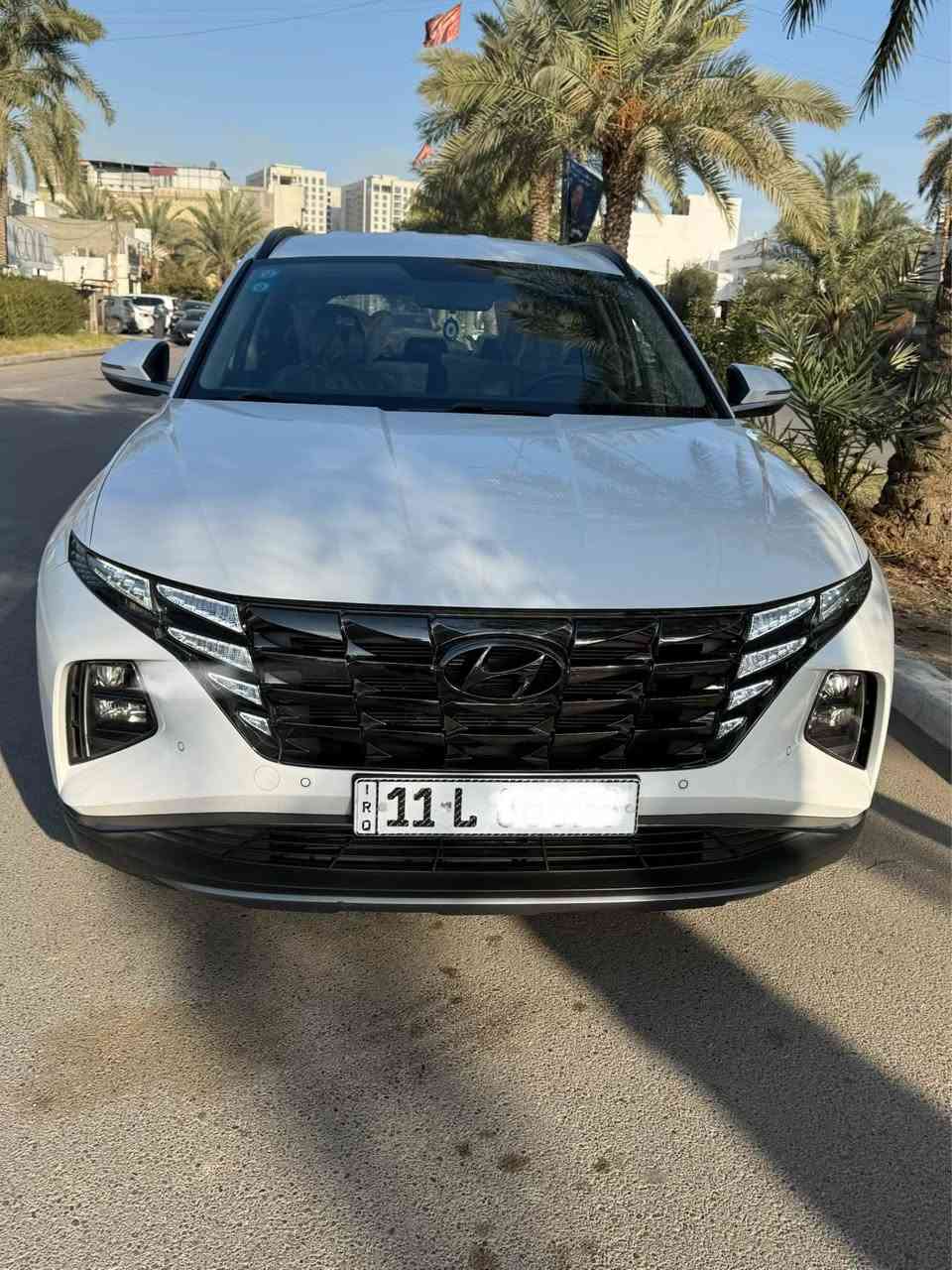 السلام عليكم
توسان 2021 خليجي 
ماشيه 41 جديدة كلش
تشغيل بصمة   
تشغيل عن بعد
سايد بريك دگمة   
كشنات كهرباء
اوتو هولد
بك لايت LED
كروس سرعه
بردات ابواب خلفية
حساسات امامية + خلفية 
تحكم مقود كامل
بصمات عدد 2 
انارة ترحيب
نقطة نزول منحدرات. 
نظام مانع تزحلق 
شاحن موبايل واير ليس  
اشاير بالمري والمري شفط
مخرج AUX + USB‏
وضعيات قيادة
مكفوله 
مكان بغداد
الشراي يتصل اوواتساب
*********** بغداد, العراق
