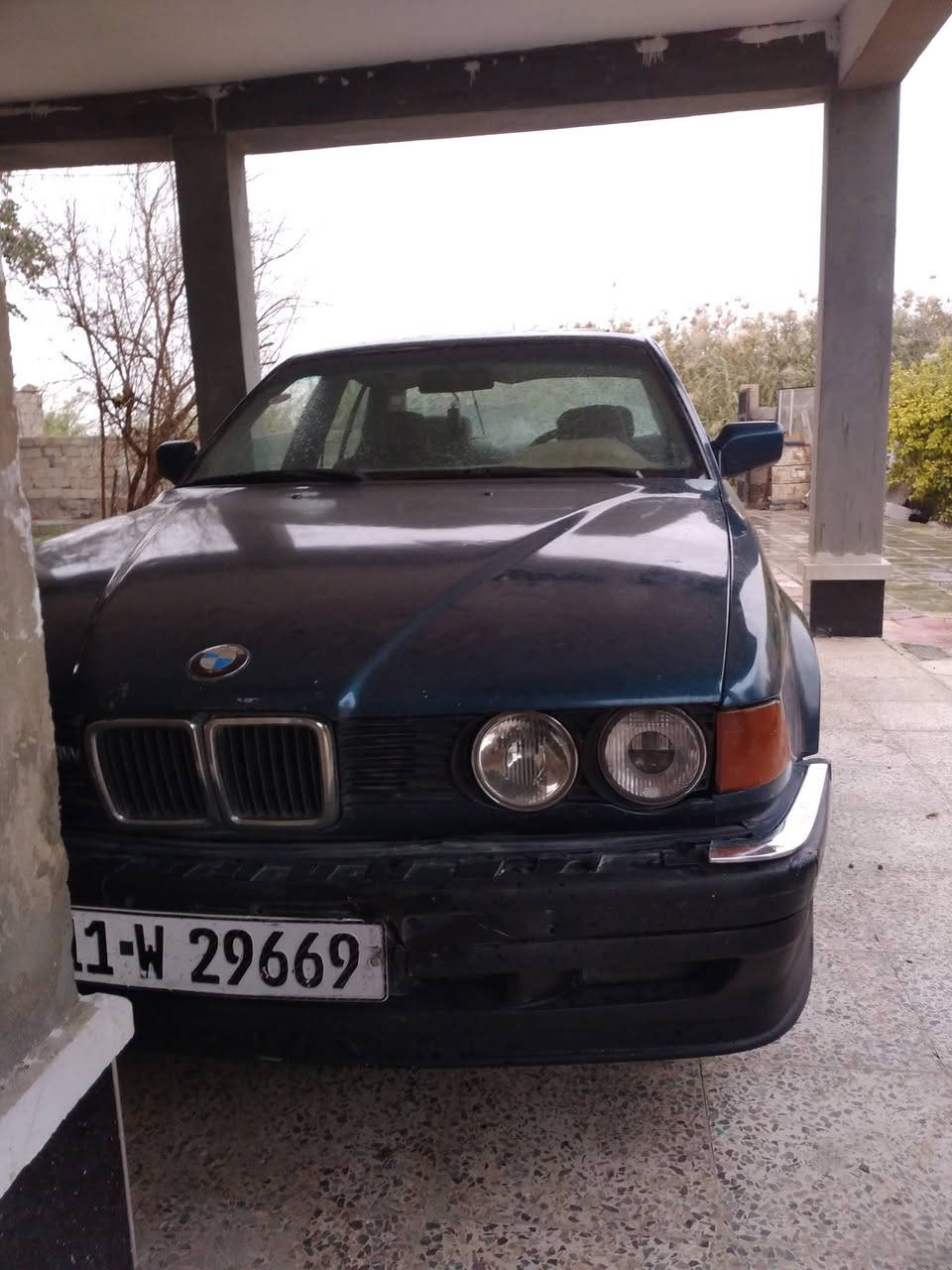 السلام عليكم .من رخصة الادمن .
بي ام ٧٣٥ بغداد باسمي ٩٢
مكينة خير من الله شرط الفحص 
كير رانج حاوية شرط الفحص
تبريد ثلج 
سنتر لك ريمونت
تخم تاير 
فتحة ٣ طكات
مروحة كهرباء 
صدر جاهز
إنارة كاملة بدون نقص ادامة كاملة مي وبنزين ماتعصرف ربع 
وضعيات قيادة 
ارفلو حاوية 
النشاط تبارك الرحمن مكان السارة الرمادي السعر ٥٢ بيها مجال حق الجية مليون هلا باليجي الرقم ***********
