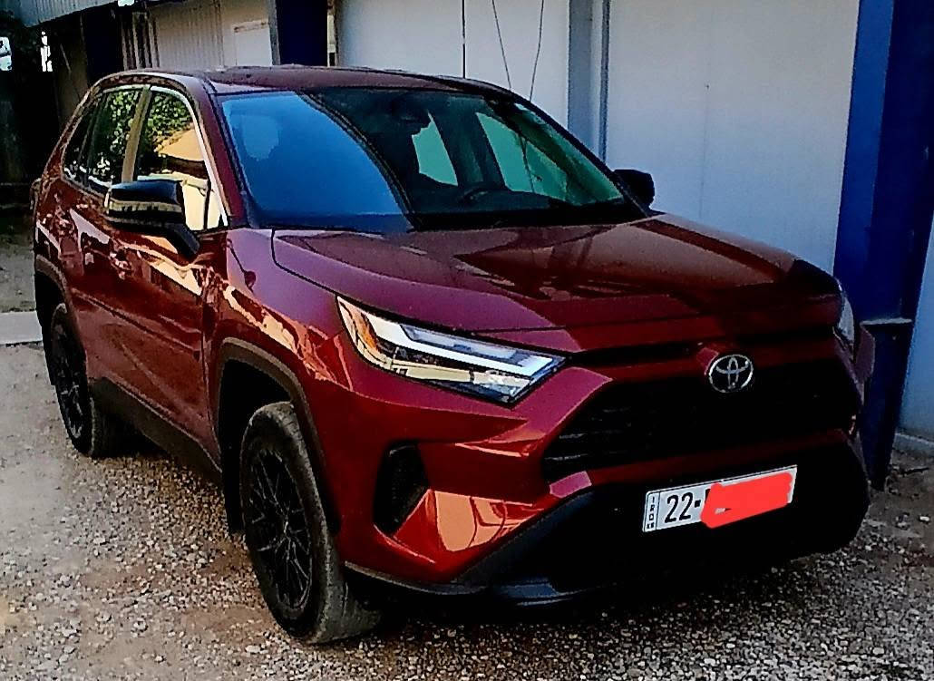 RAV4 2023 LE
بجم و خلف كبس بدون دواخل بيها بابين صبغ شبرين جاملغ بارد.  مرقم اربيل نافذ لغاية 2030 سيارة باسمي. كل شي على وضع الشركة بشرط الفحص و صونار.
$22400 
مكان السيارة اربيل.
*********** Watsup
