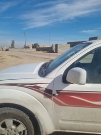 نيفاره ٢٠٠٩ للبيع سياره بلاديه رقم اربيل ماشيه ٢٢٠ الف كيلو مابيهه اي ...