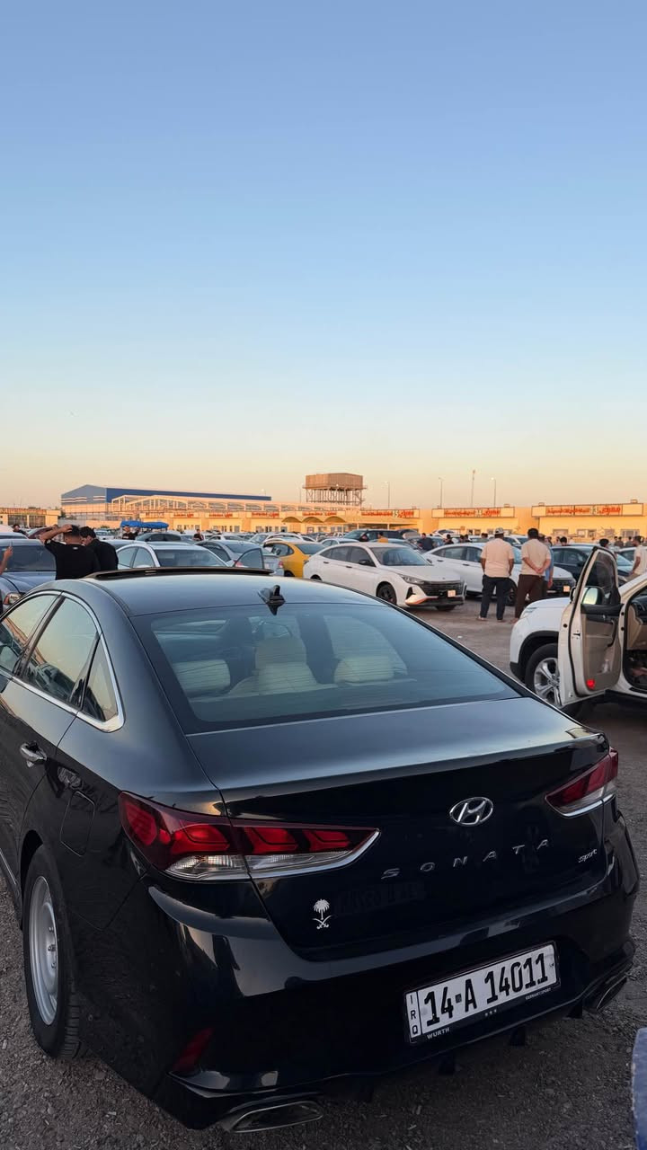 سلام عليكم 
سوناتا وارد امريكي مبدل بيه جاملغ وخشم بنيد مصلح لون اسود داخل لونين اسود وعسلي 
كير مكينه بعدهن جدد
كسنات كهربايه
لايتات زنون عالي وناصي منضومه كامله 
سياره كامله 
سعره 128
رقم الهاتف :*********** البصرة, العراق

