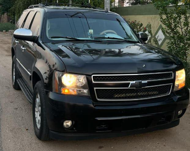 تاهو ادوات 2007 تغير لون 
فول مواصفات LTZ +VIP
اليعرف بالتاهوات يعرف شنو مواصفاتها السياره مكفوله خليجي فقط تغير لون مكفوله من الگص 
ركز مكفوله من الكص
***********
