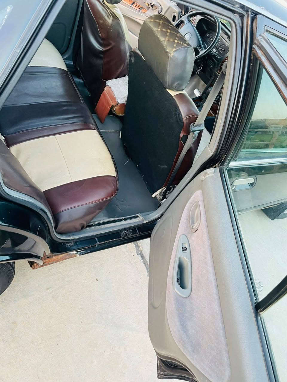 سيارة برنس فراشة للبيع او مراوس اوتوماتيك رقم بغداد بسمي سنوية ل28 محرك مسكر السعر 25 وبيهة مجال مكان ديالى بلدروز 
***********
