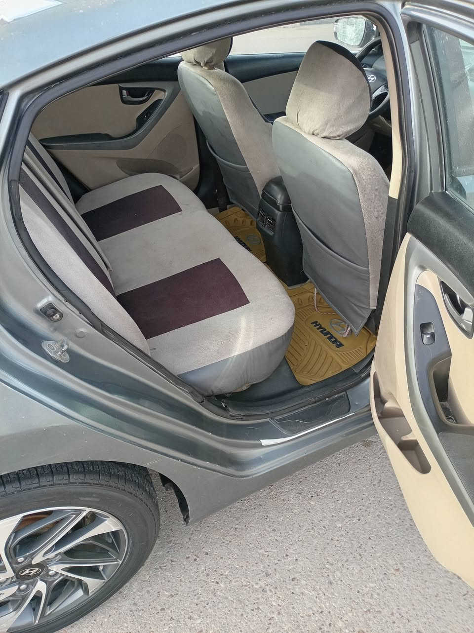 النتره 2016 خليجي نص فول مكينه كير كفاله 1800 حداديه تبريد كفاله تخم تاير كهربايات جاهزه مكان السياره بصره رقم ذي قار السعر 97 رقم الهاتف ***********
