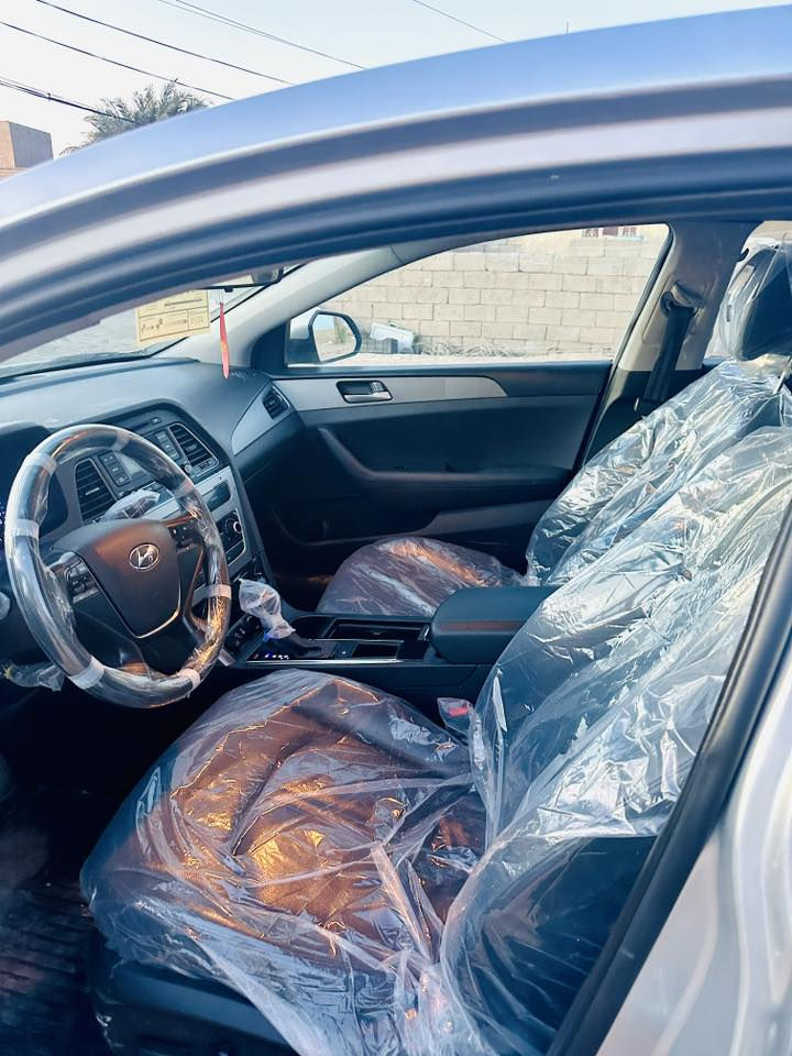 السلام عليكم ورحمة الله
للبيع سوناتا  2017 اصل
ادوات ادوات ادوات 
#غــااااز #غــااااز اصل
دخول جديد كصه جنطه
متوم ارقام وسنويه شمالي
طبق الاصل مع الشاصي
وكاله بـ اسم المشتري 
فوول عدا البصما 
مكينه دوش كفاله  
كراسي جلد كهربائي 
مري شفط تحكم ستيرن
حداديه 100/100 
تخم تاير كارتون 
حساس خلفي 
سستم صوت كامل
تبريد +تدفئه 
اخت الزيرووو مابيه شخط
المكان ذي قار النصر #58_ورقه_مجال_قليل
للاتصال ***********
