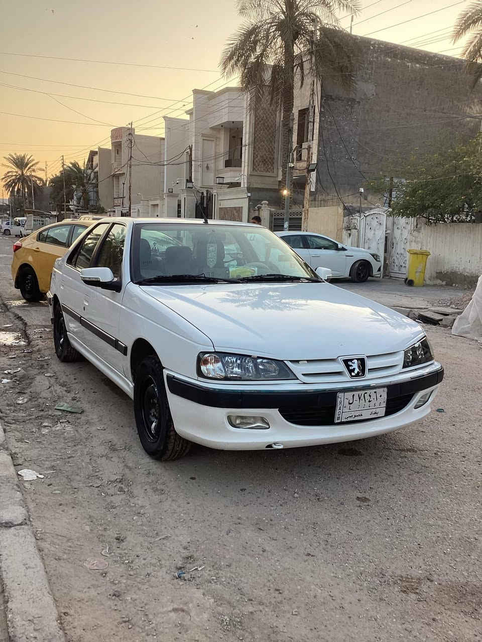 بارس موديل ٢١ مطلوبه نهاية السنه تتحول استقطاع ماستر مكفوله من الصبغ والحار والتبديل مكينه تبريد فول نظافه بيها بارد سعرها ٦٥ وبيها مجال بسيط سياره *********** مكان السياره بغداد البنوك..
