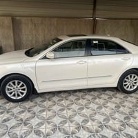 كامري • ٢٠١٠ • رمادي