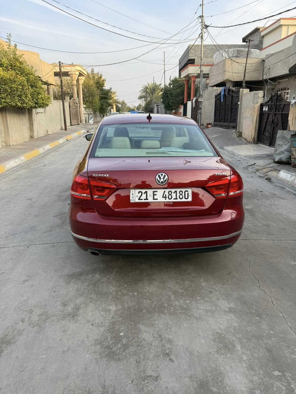 باسات موديل 2015
محرك 18 تيربو اقتصادي يشتغل بانزين عادي 
بصمه      فتحه سقف كشنات جلد تدفئه 
دخل ملكي تبريد قطعتين  
كير محرك شرط 
ضرر صبغ حافت البنيد حك الايت وهلال خلف السكن صبغ شويه بي جلح 
السياره بدون ضربه 
السياره بأسمي 
مكان السياره كركوك 
$145  
***********
