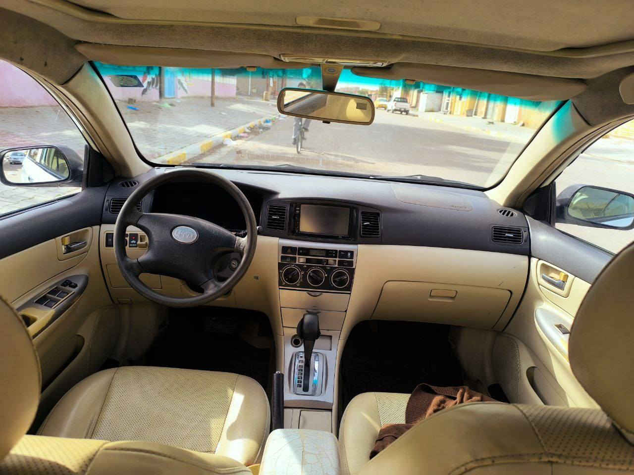 السلام عليكم بي وايدي f3 مديل 2014 بأسمي رقم بغداد مكينه وكير وتبريد وحدادية صدر وتايرات كلة جديد سيارة ماشية ١٣٠ كم سيارة كفالة وجديدة على وضع الشركة كير اوتو صبغ هلالات الخلفية جدا قليل مكاني بغداد  سعرها 67 الاتصال على هذا رقم *********** وغير متواجد عل فيس
