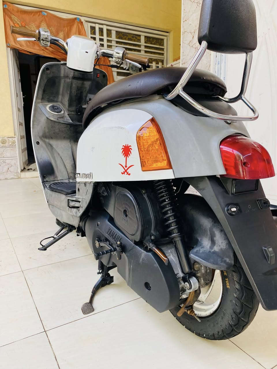 دراجه اللبيع مكان ناصريه السعر خاص ***********
