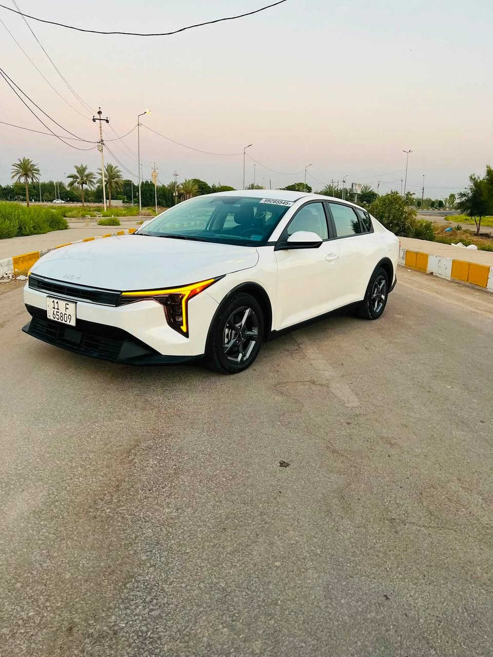 سلام عليكم
كيا.    k4

موديل 2025دخول جديد 

السياره حادثها/بنيد مبدل اصلي وخشم الجاملغ بارد 

بدون دواخل السياره بدون ايرباك السياره ماشيه 8ميل

مكينه كير تبريد شواصي كفاله رقم بغداد الجديد 

سعرها 170 وبيها مجال قليل صور حادثها بل منشور

مكان السياره /حله بابل 

رقم الهاتف /***********
