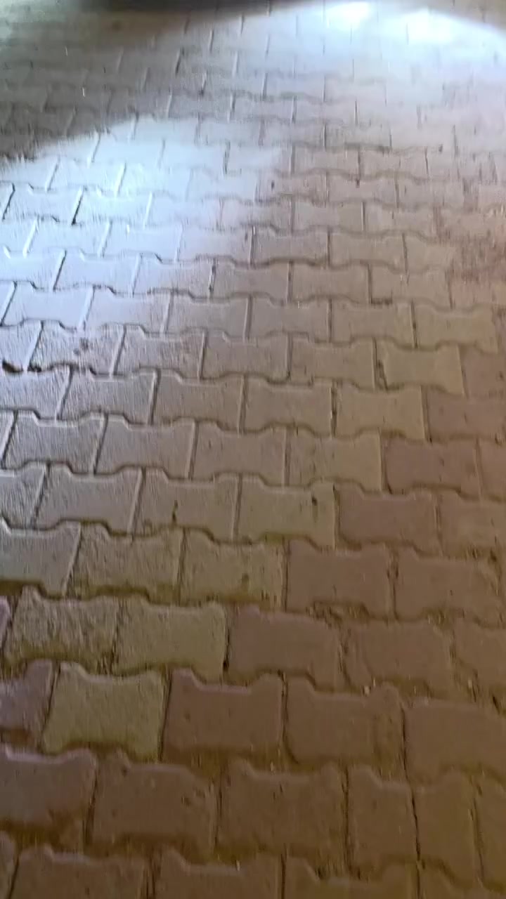 سلام عليكم كيا سيراتو ٢٠١١ خليجي 
محرك ١٦٠٠ دوش وكير وتبريد خير من الله 
وكلشي موضح بل منشور
رقم الهاتف  ***********
