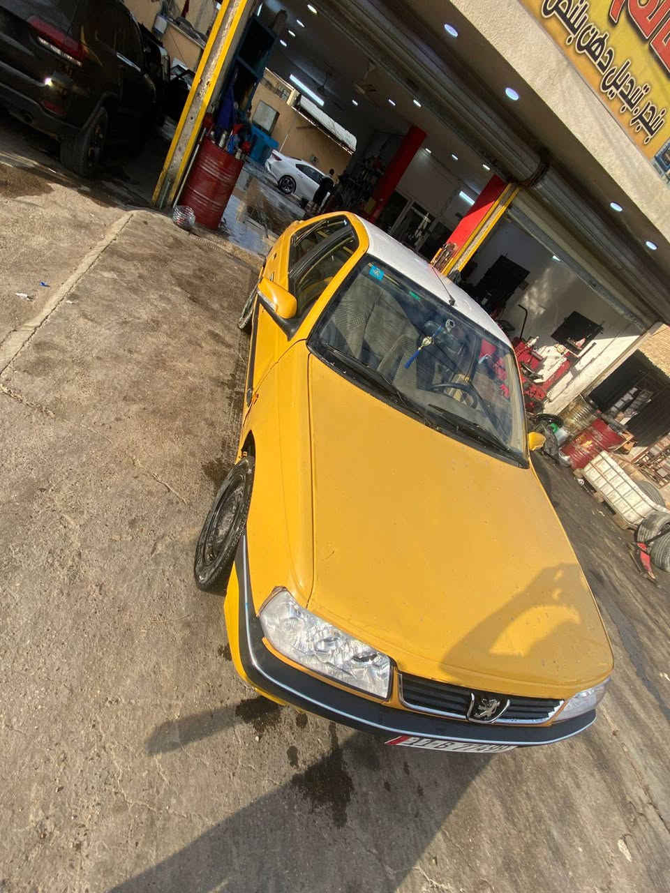 السلام عليكم بيجو لميس موديل 2012 رقم بغداد الجديد تحويل مباشر كشرها نضيف دواخلها كدامك بيها نواقص بسيطه وصدر خلفي مكينه وكير حلوات مابيهن نقص مكاني بغداد الحرية السعر 30 وبيها مجال بسيط او مراوس تواصل  فقط ***********    ***********
