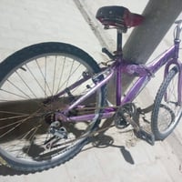 بايسكل جبلي • مقاس 24 • 6 سرعات