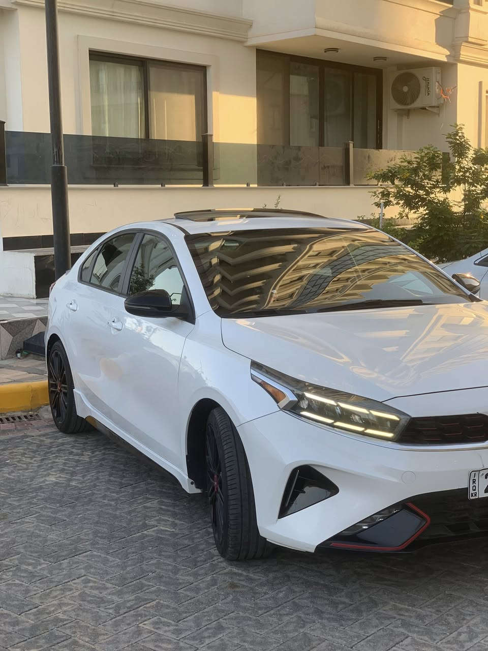 KIA FORTE 2023 
فول مواصفات
GT
كشنات تدفئة تبريد 
شفتات ستيرنك
مكينه تيربو 1.6
تحكمات ستيرنك
رادار امامي
رادار جانبي 
رادار خلفي
فتحة سقف
كشنات جلد
شاشة كار بلي
ضرر: جاملغ خلفي وقبق جنطة
للتواصل الاتصال على الرقم التالي

 *********** اتصال
*********** واتس اب

