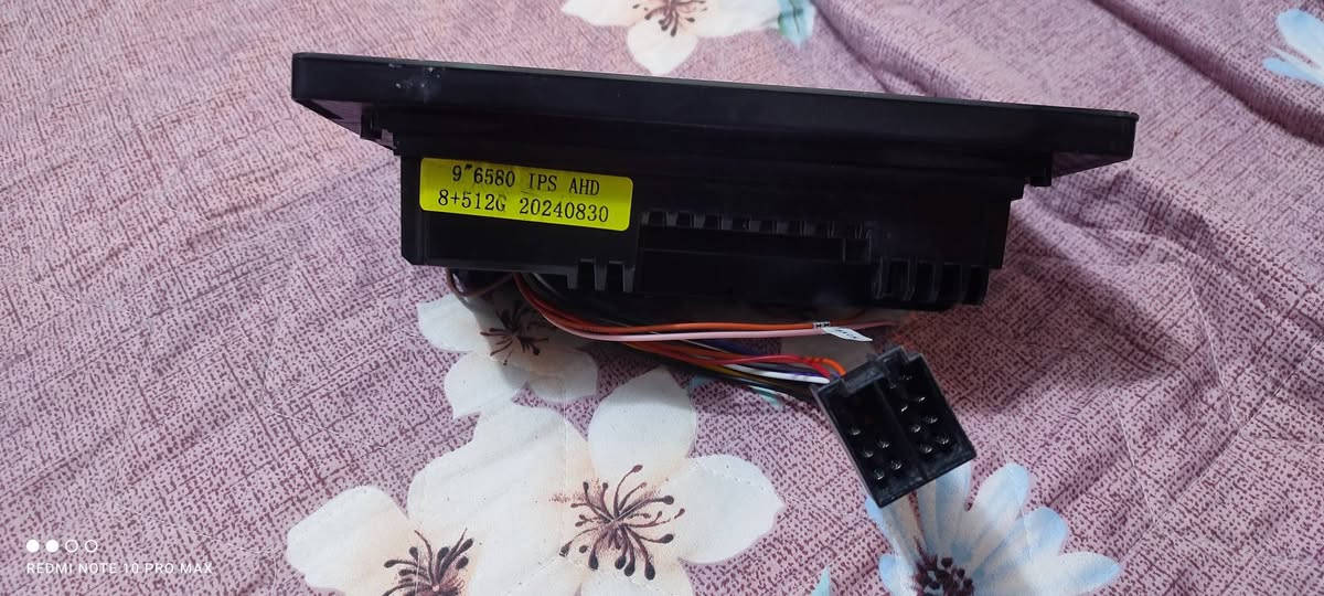 شاشه سياره للبيع الديوانيه السعر 30 ألف استعمال شهر 
***********
