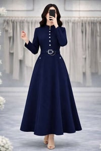 فستان • قياسات ٤٠-٥٠ • قماش ايطالي