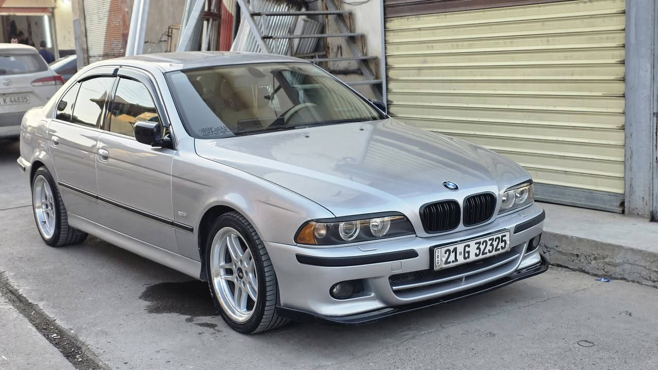 ســـلاو خـــوای كــەورە له هــــە مــــولایـــەک   bmw ســـەقـــەر بـــۆ فـــرۆشــــتـــن مــــۆ د یـــل 2002 (525)  گــێــر  ئــۆتــۆ ســپــۆرت فــــول   بــــەس ســـلایـــت نــیـــە لـــێــدراوی هــــج نـــیـــە لـــەســـەر دەقــی شـــەریـــکــە کـــوشـــن جـــلـــد هـــیــتـــەر نـــاو فـــۆڕمـــیــکــا نــــاوزەردە  M  سەیارەکە پانکەی کــارە بــای گـــێــڕو مـــە کــیــنــەی ســـفــرە ڕۆنی گێـــڕ تـــازە گـــۆڕاوە کـــامــل ســێــرفـــزە چـــوارتــایـــەو ویـــلـــی m لـــۆکــی لـــەســـەرە  شـــاشـــە ی کـــراوە بـــە جــیــزی شـــاشــە ئـــایــپــات   لایــتــی بــیــلادی زیـــنـــۆن  لـــەســـەر دەقــی شـــەریـــکــەماوە  مـــاڵــی دۆســتـــە یـــەک نـــەقس 100$ بــبــڕە نــــرخـــی (130) گـــەڵاو مـــەعــمــەلە  tb (ســەنــەوی  2 ســاڵەبــەســەرچـــوە ( شـــوێـــن هــەڵــە بــجـەی تـــازە  ***********& ***********
