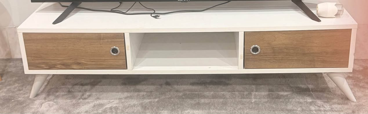 Reason for selling:
We’re moving to a smaller home, so we’re decluttering and letting go of items we no longer need. Everything is in good condition, and the price is still negotiable. أربيل, العراق


**إذا كنت صاحب هذا الإعلان وتريد حذفه لأي سبب، رجاءا أرسل رسالة إلى الدعم الفني**
