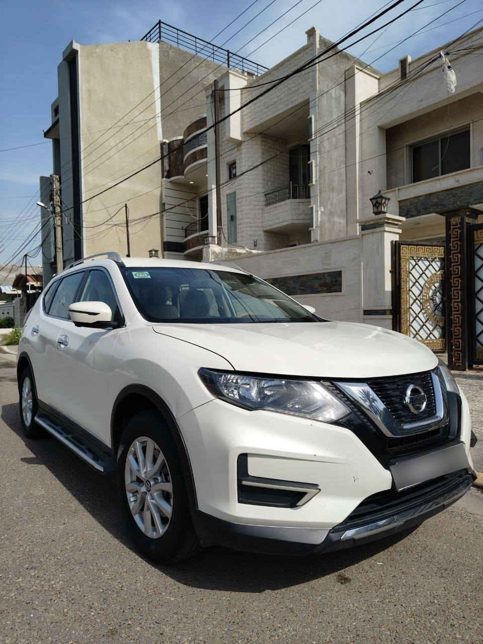 نيسان اكس تريل خليجي موديل 21 ماشية 123 الف كم  مكفولة من الصبغ  محرك 2500 فقط مكانتين بارد بدون صبغ كامرة 360 صدر  وتبريد على وضع الشركة فقط الدسكات مبدلة تخم تأير جديد  مكاني حي الجهاد الأطباء رقم الموبايل *********** باسمي رقم اربيل بغداد, العراق
