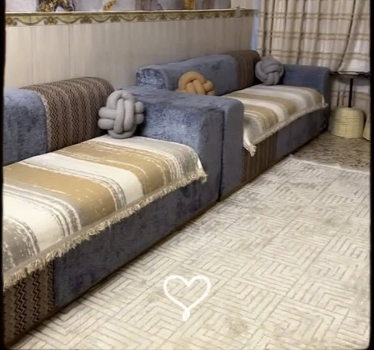 تخم جديد قنفتين 6مقاعد للبيع تفصال وكلش نوعيته ممتازة ب600


**إذا كنت صاحب هذا الإعلان وتريد حذفه لأي سبب، رجاءا أرسل رسالة إلى الدعم الفني**