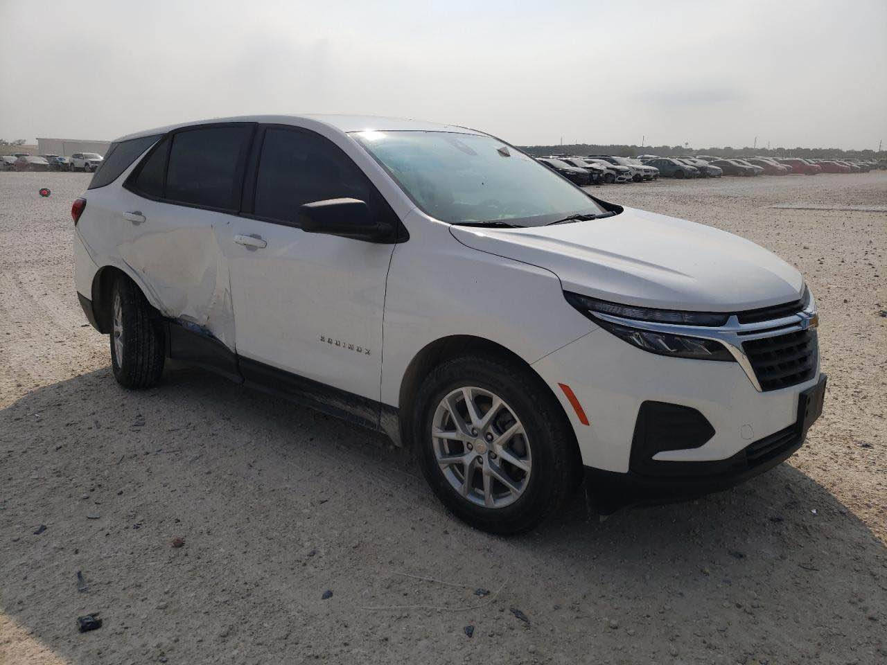 كوينكس 2023 رقم بغداد 
ضربه موضحه بالصور تبديل باب فقط 
ايرباك برده فقط 
مكان السياره الناصريه *********** ناصرية, ذي قار
