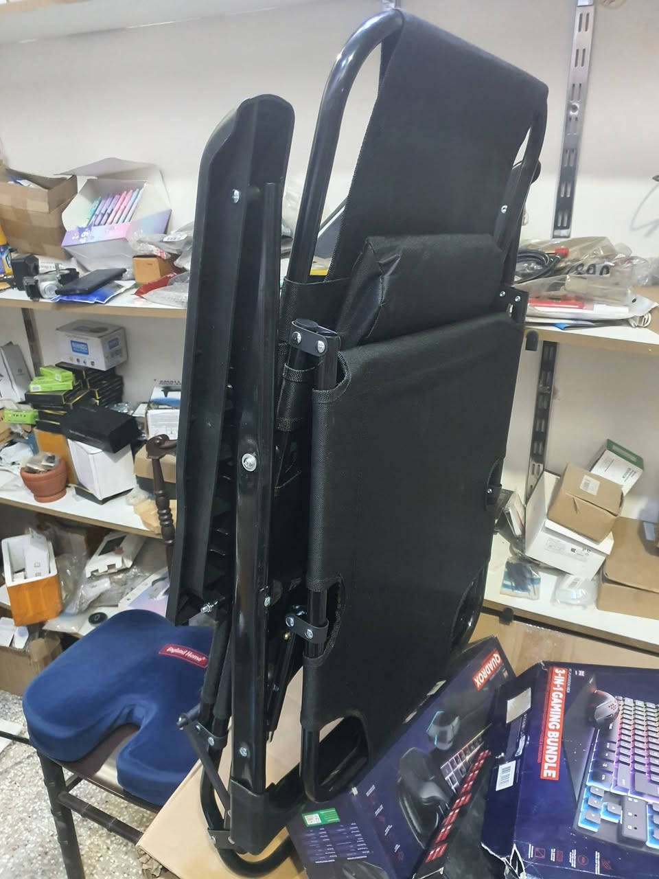 السلام عليكم ، كرسي استراحه متعدد الحركات ويجي ويا مندر ديباج ومخدة رأس جديد غير مستخدم السعر ٤٨ مع التوصيل


**إذا كنت صاحب هذا الإعلان وتريد حذفه لأي سبب، رجاءا أرسل رسالة إلى الدعم الفني**