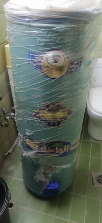 كيزر الواحه بعده جديد بنايلون 160 لتر السعر 100الف قفل العنوان بغداد س...