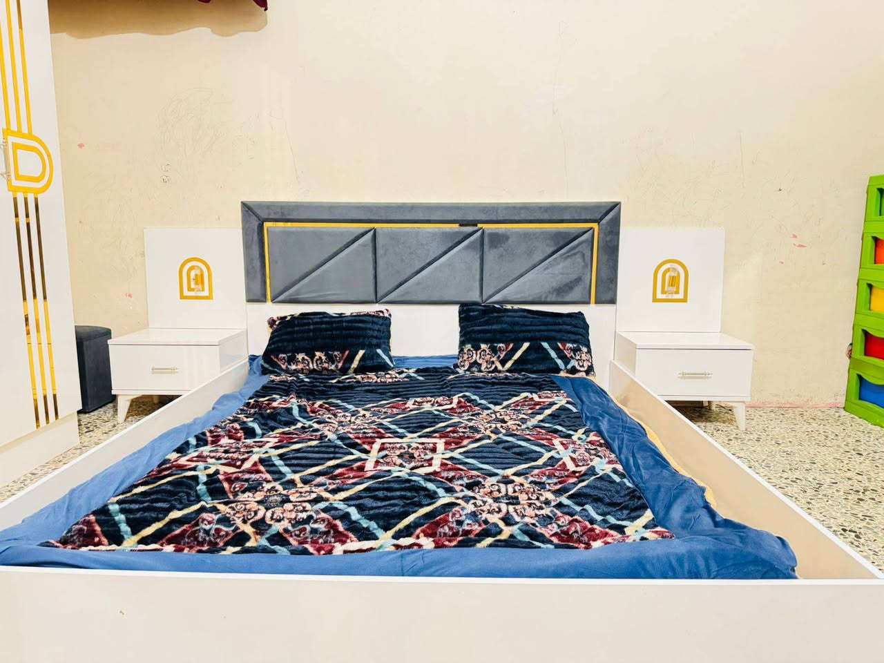 غرفه تركيه اخت الجديده
سبع قطع 
بدون صوميه دوشك وياها ابدال الصوميه 
السعر 450
المكان /بغداد البلديات


**إذا كنت صاحب هذا الإعلان وتريد حذفه لأي سبب، رجاءا أرسل رسالة إلى الدعم الفني**