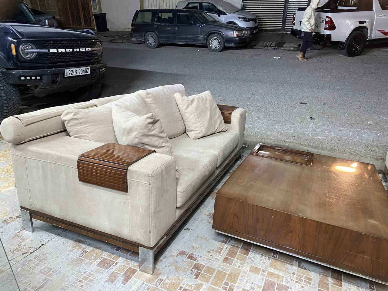 تخم تركي 6مقاعد مع طبله وسطيه خشب زان
للاستفسار ***********
